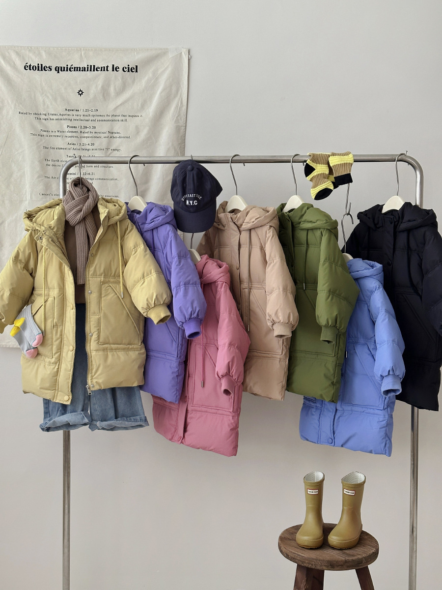Chaqueta de plumón para niños de longitud media, gruesa, para otoño e invierno, estilo de ropa de trabajo a la moda, ropa infantil de plumón de pato blanco, abrigo cálido de invierno para bebés.