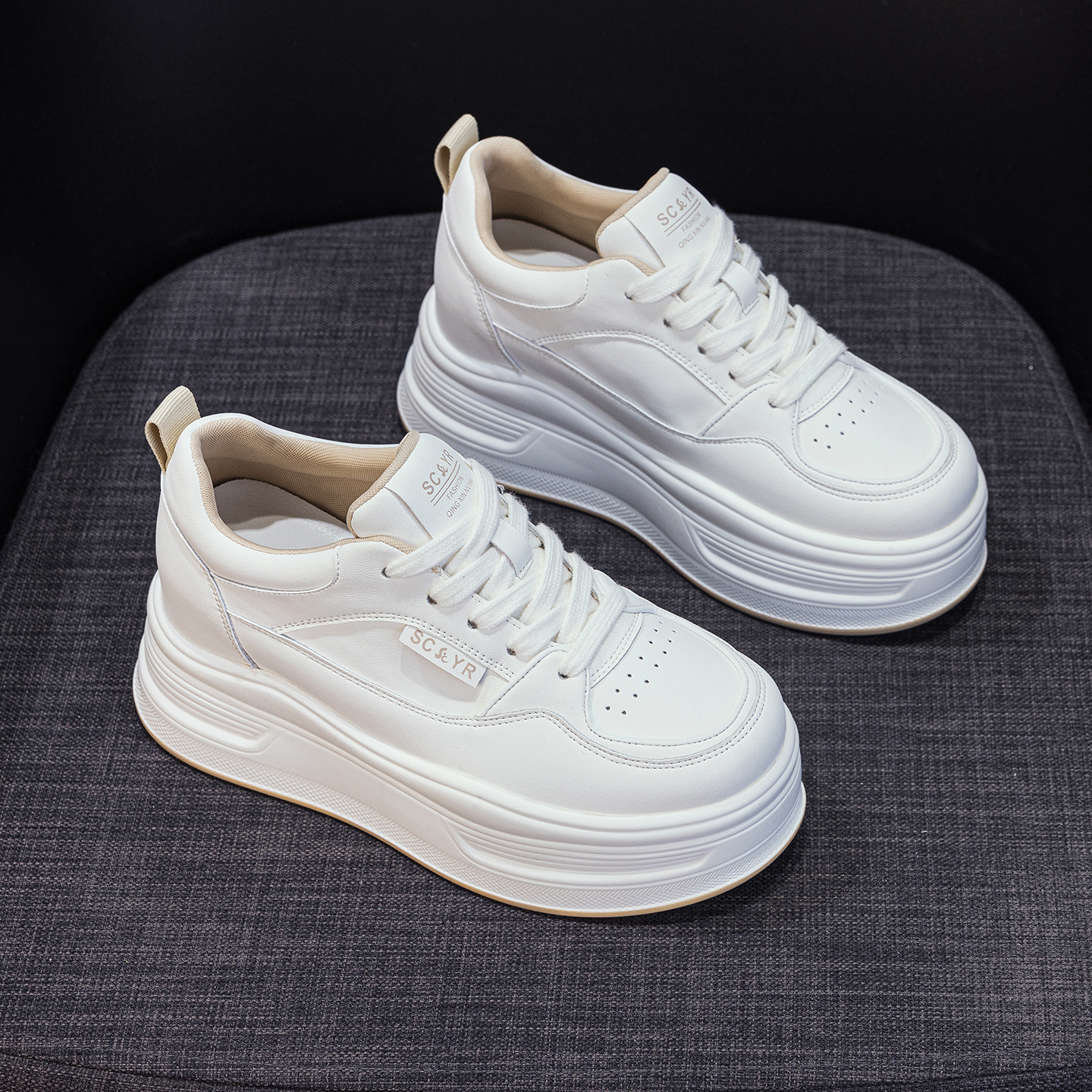 Giày sneaker nữ đế dày phong cách thể thao mùa thu 2025 — M 2973m màu, M2973 màu đen, M2973 màu đỏ
