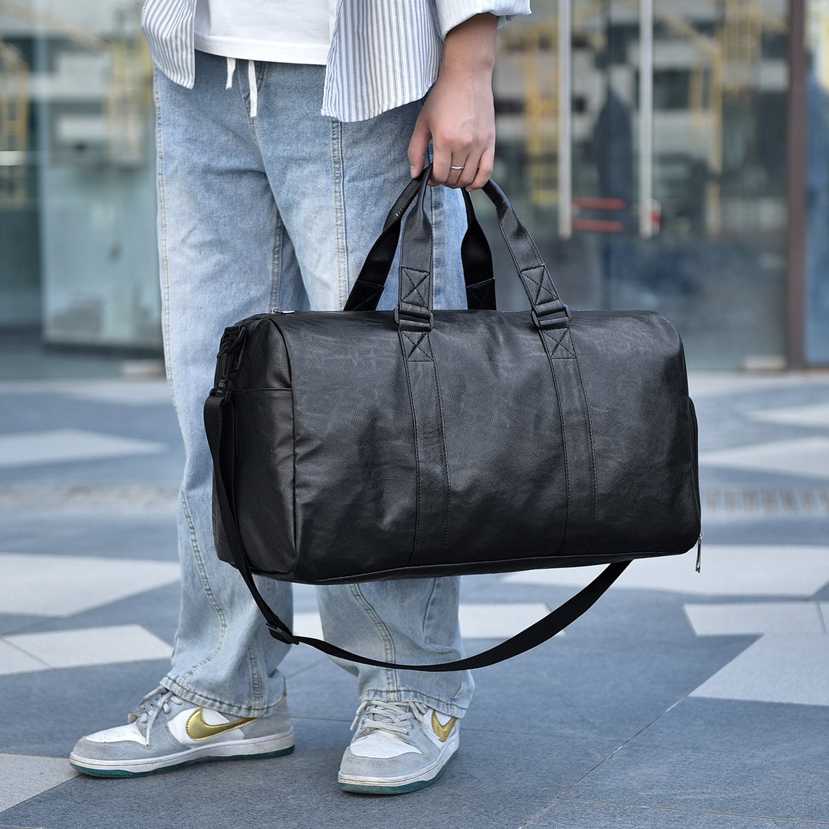 Feisha Bolso de viaje de cuero para hombre europeo y americano transfronterizo Bolso retro Bolso de yoga de fitness de mensajero de un solo hombro de gran capacidad