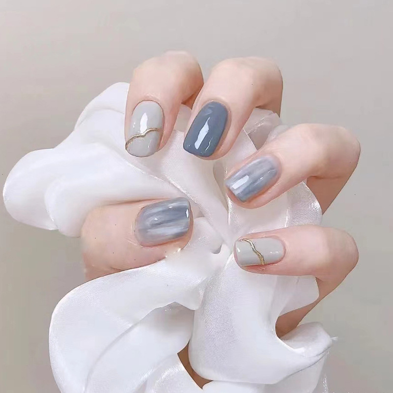 Handmade Nail Patches in Ins Style, Gray-Blue Gradient Nail Art Finished Product, Detachable and Wearable Nail Pieces, French Manicure