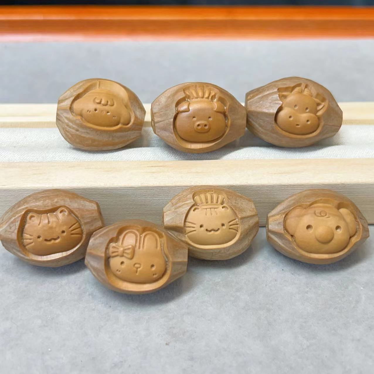 올리브 핵 원래 핵 조각 귀여운 동물 표현 액세서리 장난감 팔찌 매칭 액세서리 DIY