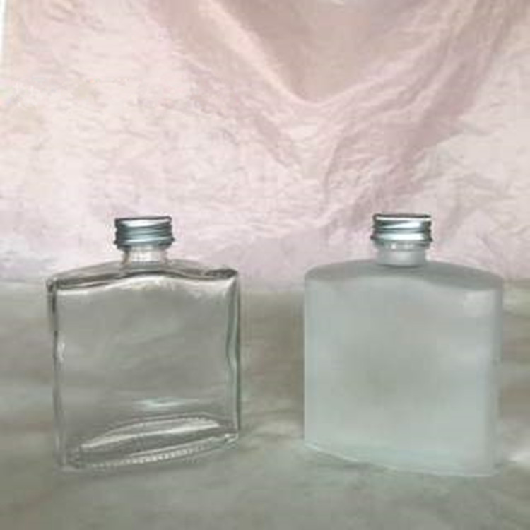 批发200ml扁方小酒瓶 奶茶饮料瓶 铝盖玻璃咖啡瓶 玻璃包装空瓶