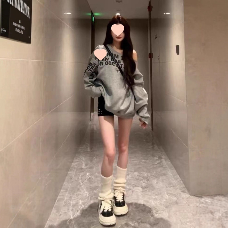 新款辣妹慵懒风长袖卫衣女美式斜肩字母设计感宽松春秋季上衣|undefined