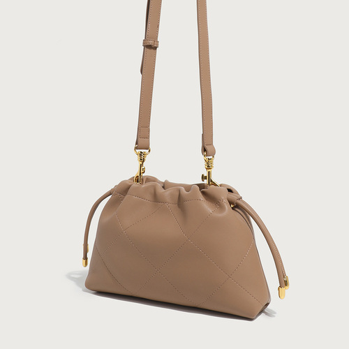 Soft leather armpit bag for women 2024 new style high-end casual versatile cloud bag fashionable portable cross-body dumpling bag