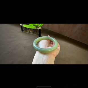 Hotan Jade Bracelet, Full of Oily, No Impurities and No Cracks, the Rings Are Available in 57/12
