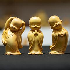 黄杨木雕刻禅意小沙弥随身手把玩件男盘玩家居装饰工艺品桌面摆件