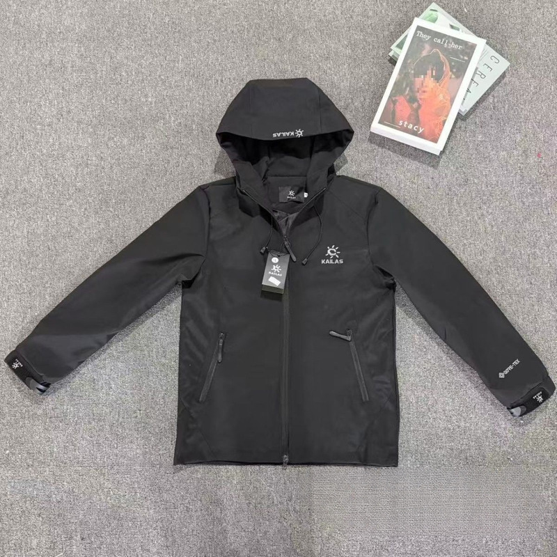 High-End Hooded Waterproof Jacket, Light Luxury Couple's High-Quality Spring Versatile Outerwear, 2026 Hot-Selling Model
