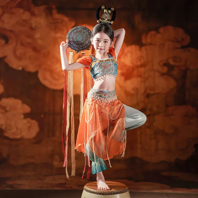 Детский костюм для танца на барабанах в западном регионе Дуньхуань Фэйтианле, цепочка на талии ханьфу, классический танцевальный костюм для девочек, экзотический костюм для выступлений.