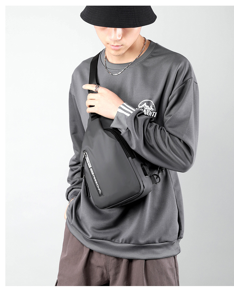 New business commuting lightweight single-shoulder bag, nylon hand-held men's crossbody bag, simple and casual chest bag, one-piece consignment undefined