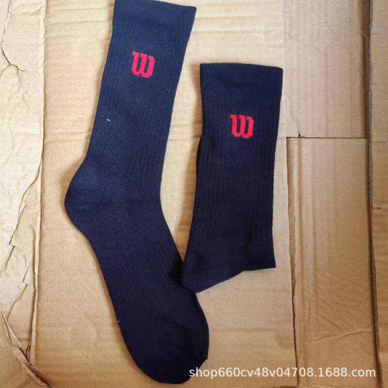 Foreign trade towel bottom sports socks wholesale in the tube men's sports tennis socks basketball socks four seasons sports socks