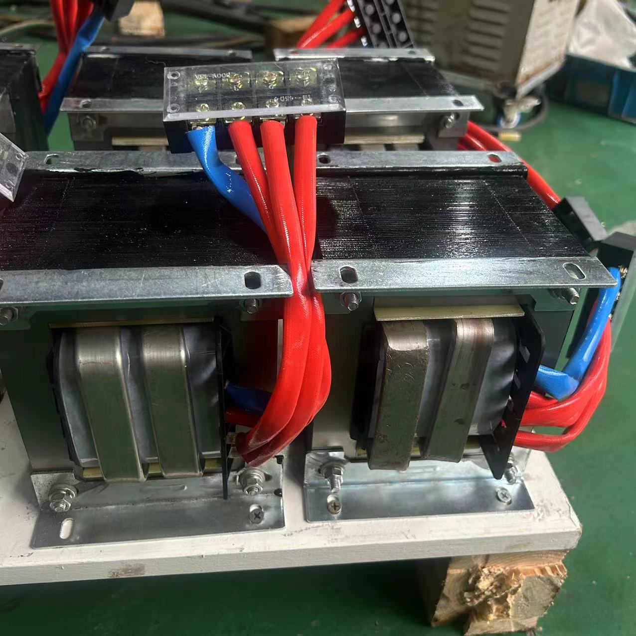 低压加热碰焊点焊机380V220V/8 12V变24V硅钼棒单相大电流变压器