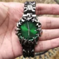 Alien claw-dark night green