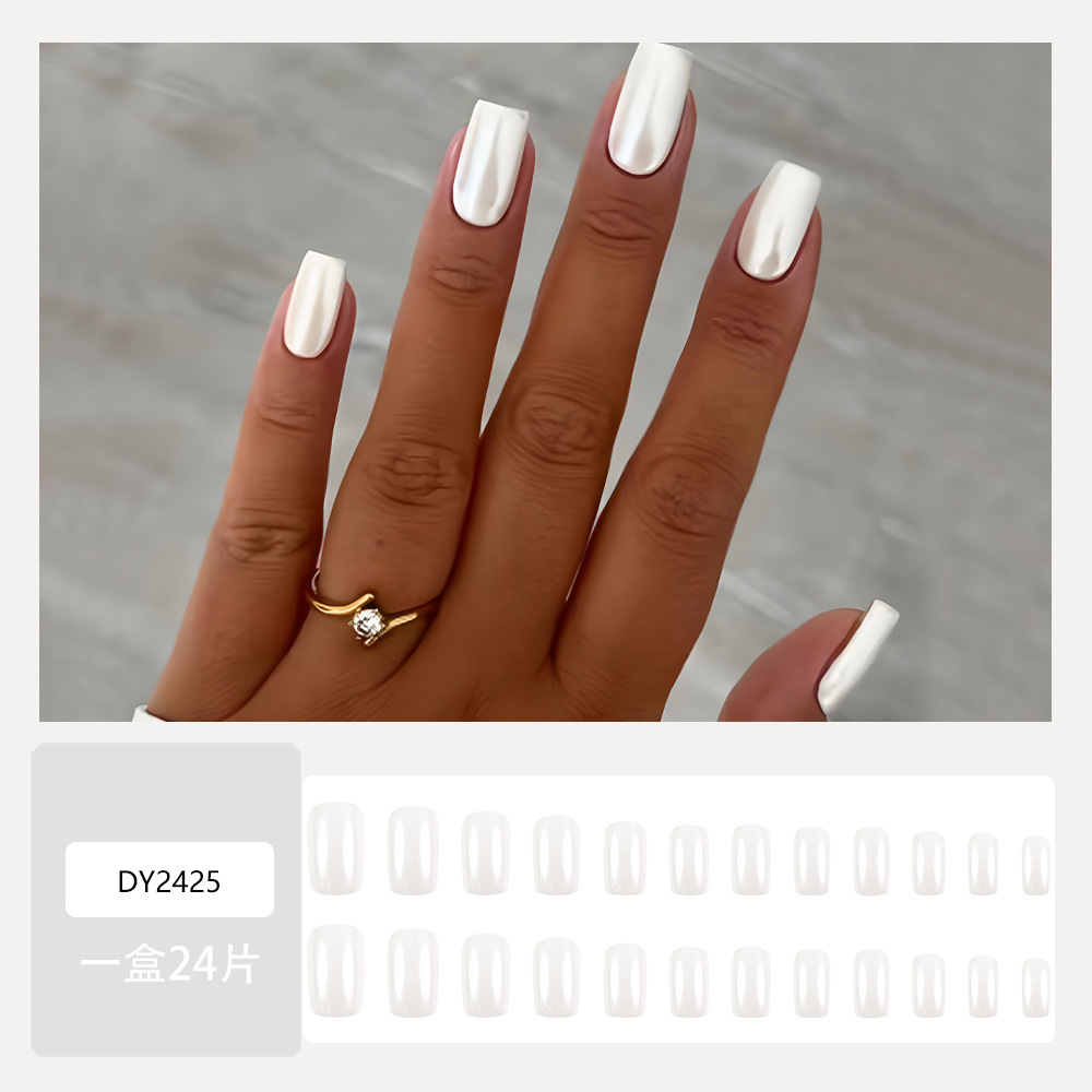 Desgaste de uñas falso transfronterizo de uñas de longitud media pieza de uñas desmontable pieza de uñas producto terminado uñas al por mayor