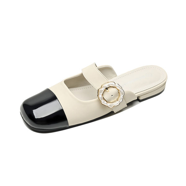Summer women's slippers