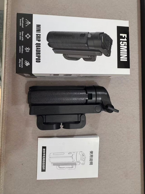 新しい F15 ミニ Bluetooth 自撮り棒ポータブル伸縮スタンド旅行写真ライブブロードキャストハンドヘルドポケット自撮り棒|undefined