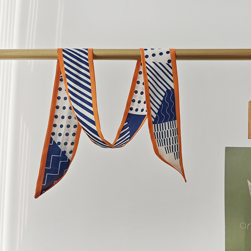 Bufanda de seda larga pequeña a rayas blancas y negras retro 2025 nueva moda francesa alta sensación de temperamento bufanda bufanda accesorios