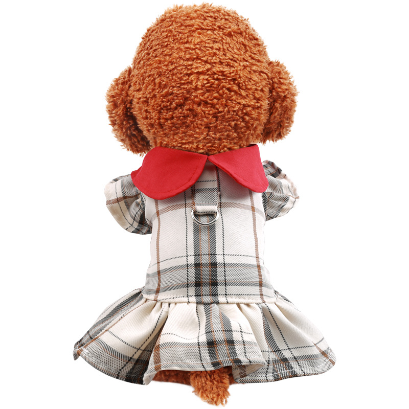 チェックのバックスカート