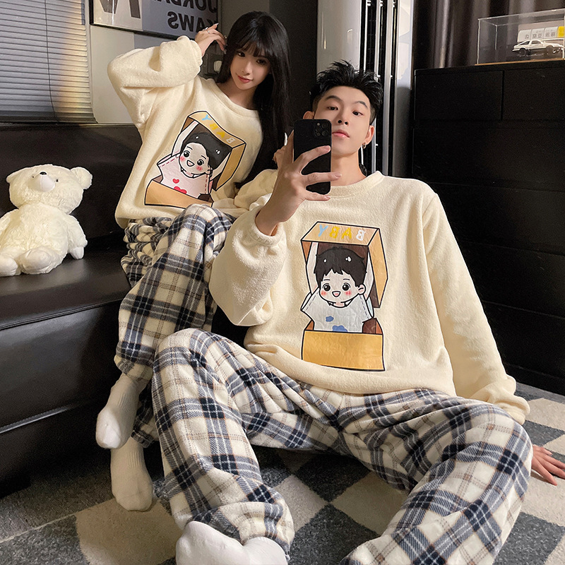 Pareja pijamas Otoño e Invierno arroz polar cuello redondo dulce de dibujos animados forrado de lana gruesa de coral cálido se puede usar fuera traje
