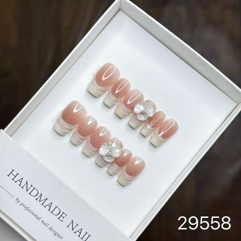 【純手作りのつけ爪29-32】ロングフレンチキャットアイパッチ付け爪、取り外し可能なネイルアートコレクション|undefined