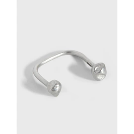 戒指;耳钉;项链