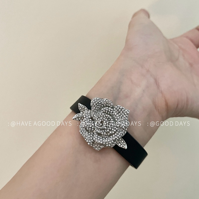 Retro romántico completo diamante Rosa collar dulce fresco caliente chica pulsera elegante alto sentido nicho diseño personalizado Accesorios