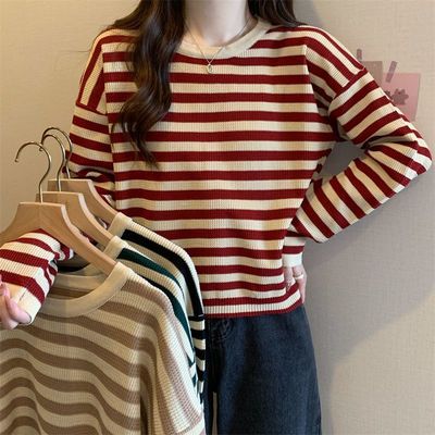 T-shirt Base coat spring and autumn fashion Western style Fashionable Hit color stripe Show thin Versatile A small minority Sense of design clothes