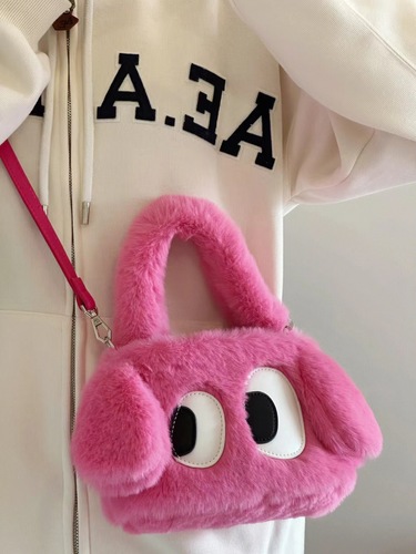 Furry Bag 2024 Winter Cute Big Eyed Puppy Handbag Crossbody Bag Plush Bucket Bag Women’s Bag