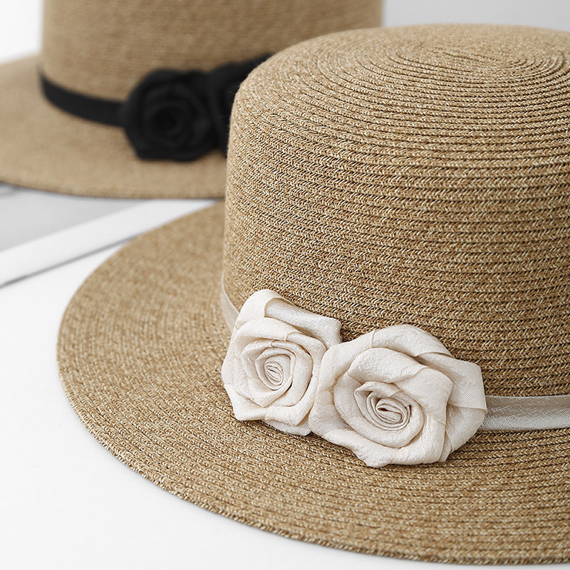Women's Casual Style Basic Solid Color Big Eaves Straw Hat display picture 5