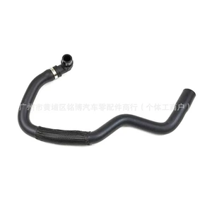 Mercedes-Benz mühərrik su borusu radiator qızdırıcı su borusu yığımı üçün soyuducu şlanq 2128304696