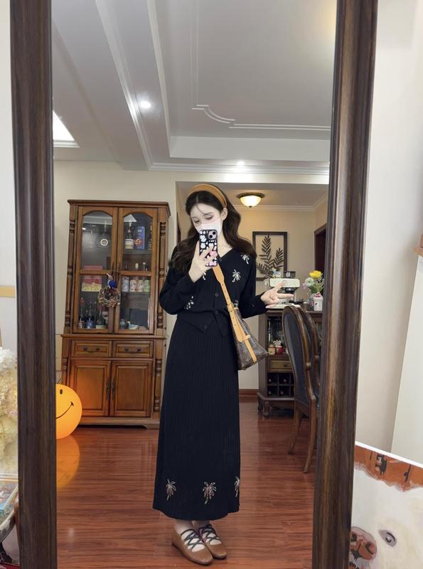 韩风chic减龄穿搭ootd一整套高级感巨好看的半身裙两件套装女早秋|undefined