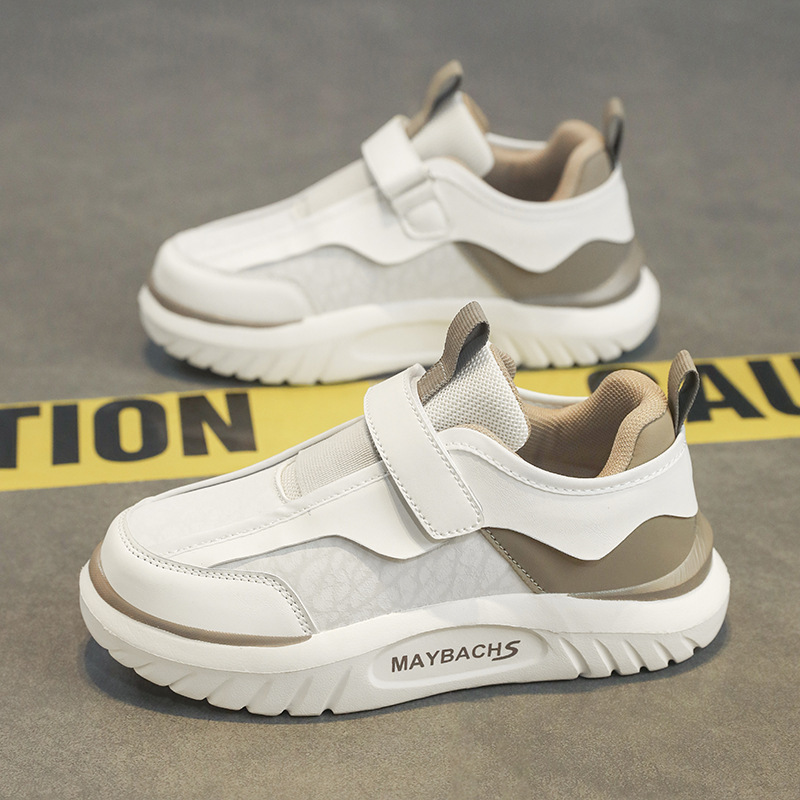 Zapatos para niños verano 2025 nuevos zapatos deportivos casuales para niños, zapatos de pizarra ligeros antideslizantes para niños