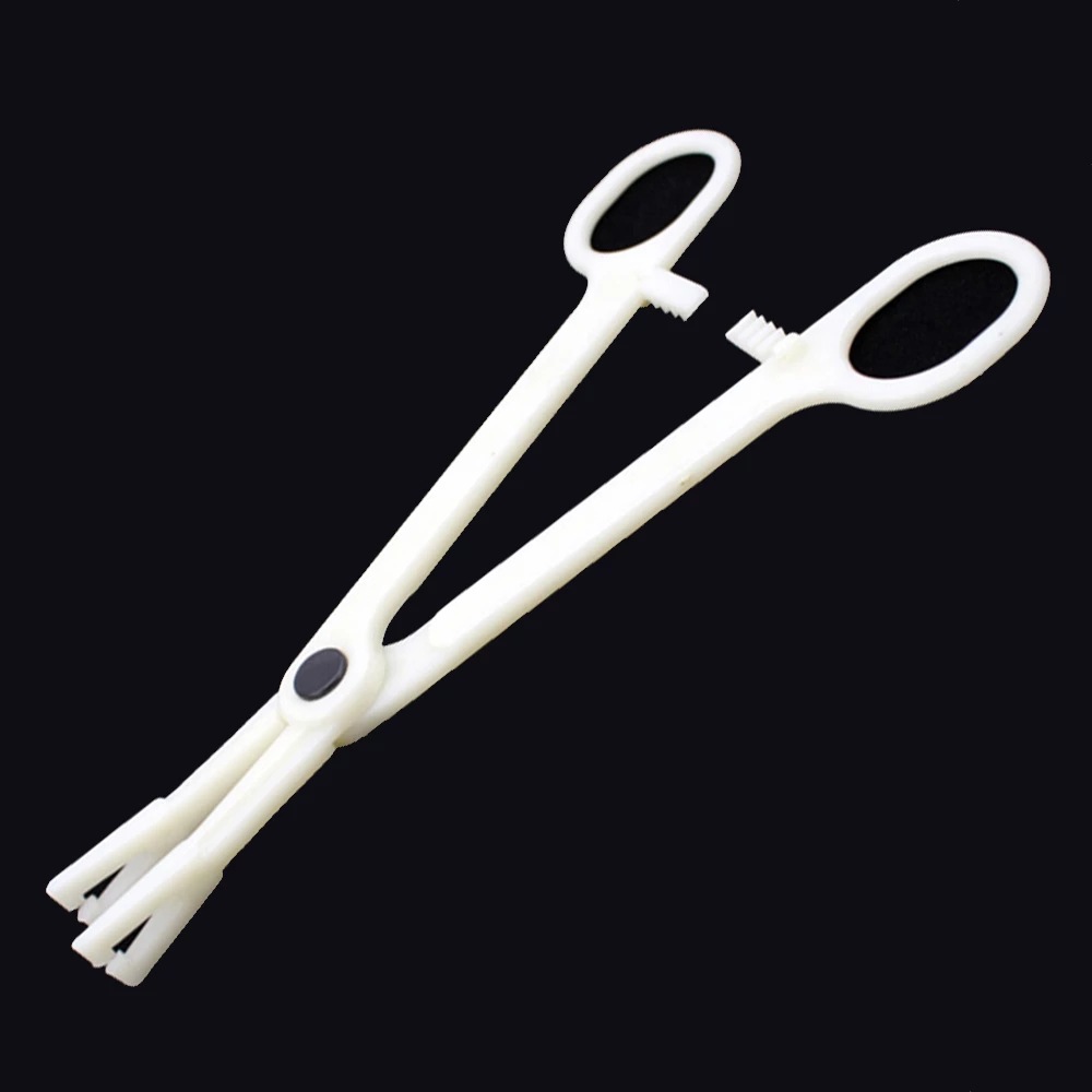 Cross-border human body puncture tool disposable whole clamp catheter puncture tool round tube puncture clamp needle tube clamp