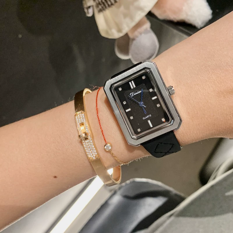 Квадратовые часы Timini для женщин в тренде, стиль наручных часов Swiss, ремешок для часов