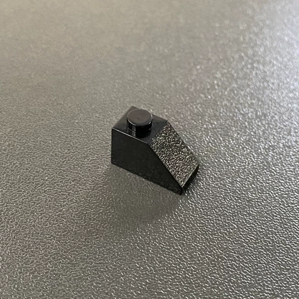 【3040】1x2 beveled brick 1
