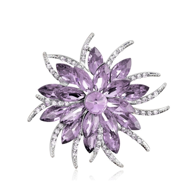 Spilla in cristallo da donna accessorio elegante e versatile_voghion.com