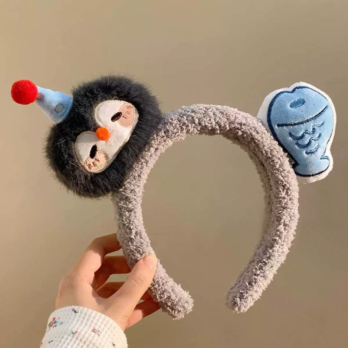 可爱创意企鹅小鱼毛绒发箍女卡通萌趣头饰发卡洗脸拍照压发头箍