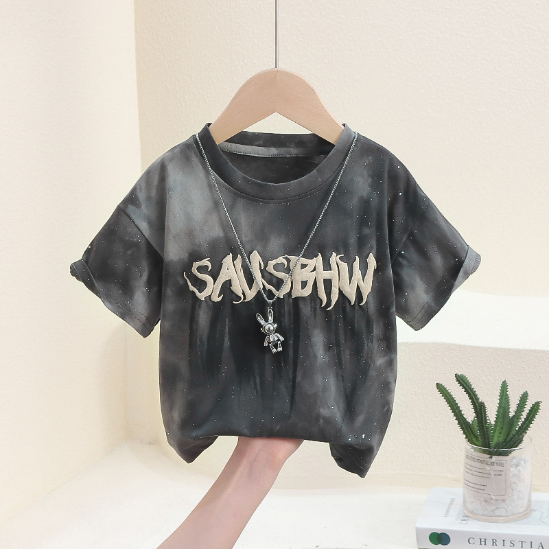 7840 Camiseta de manga corta de verano para niños 2025 nuevo estilo estilo occidental, tops de moda de bebé de media manga gradiente guapos para niños