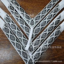 工厂直销人字拖鞋带水钻鞋材跨境混彩闪钻人字拖三点式夹脚鞋辅料