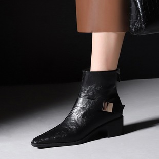 776-13 Retro European and American Women's Boots Thick Heel Middle Heel Metal Decorative Belt Buckle Hand Grab Pattern Retro Short Boots Knight Boots