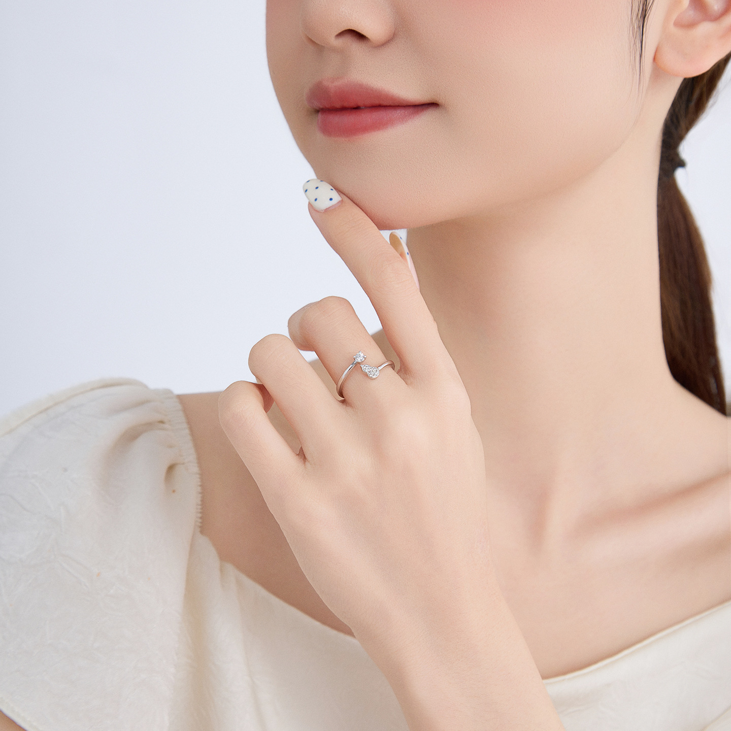 Xuping nuevo anillo abierto de calabaza china micro gemas artificiales nicho simple ligero lujoso temperamento anillo de viento al por mayor