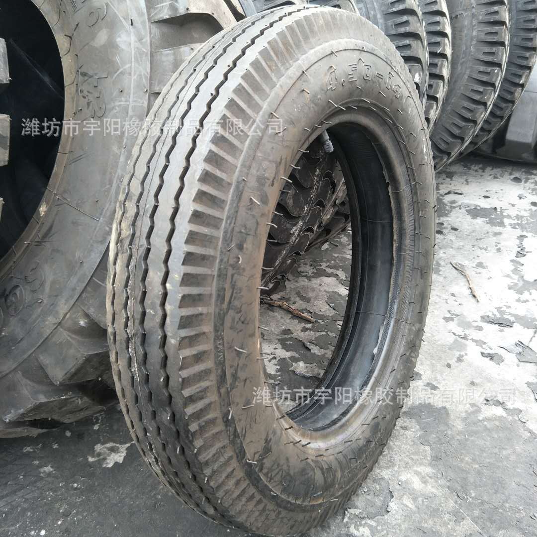 农用水曲花纹轮胎4.50-14  三轮车轮胎