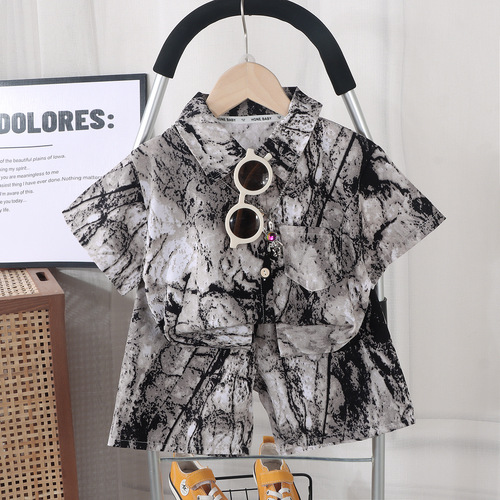 Style boys' new children's shirt suit summer short-sleeved outer wear casual thin medium and large children's clothing suit
