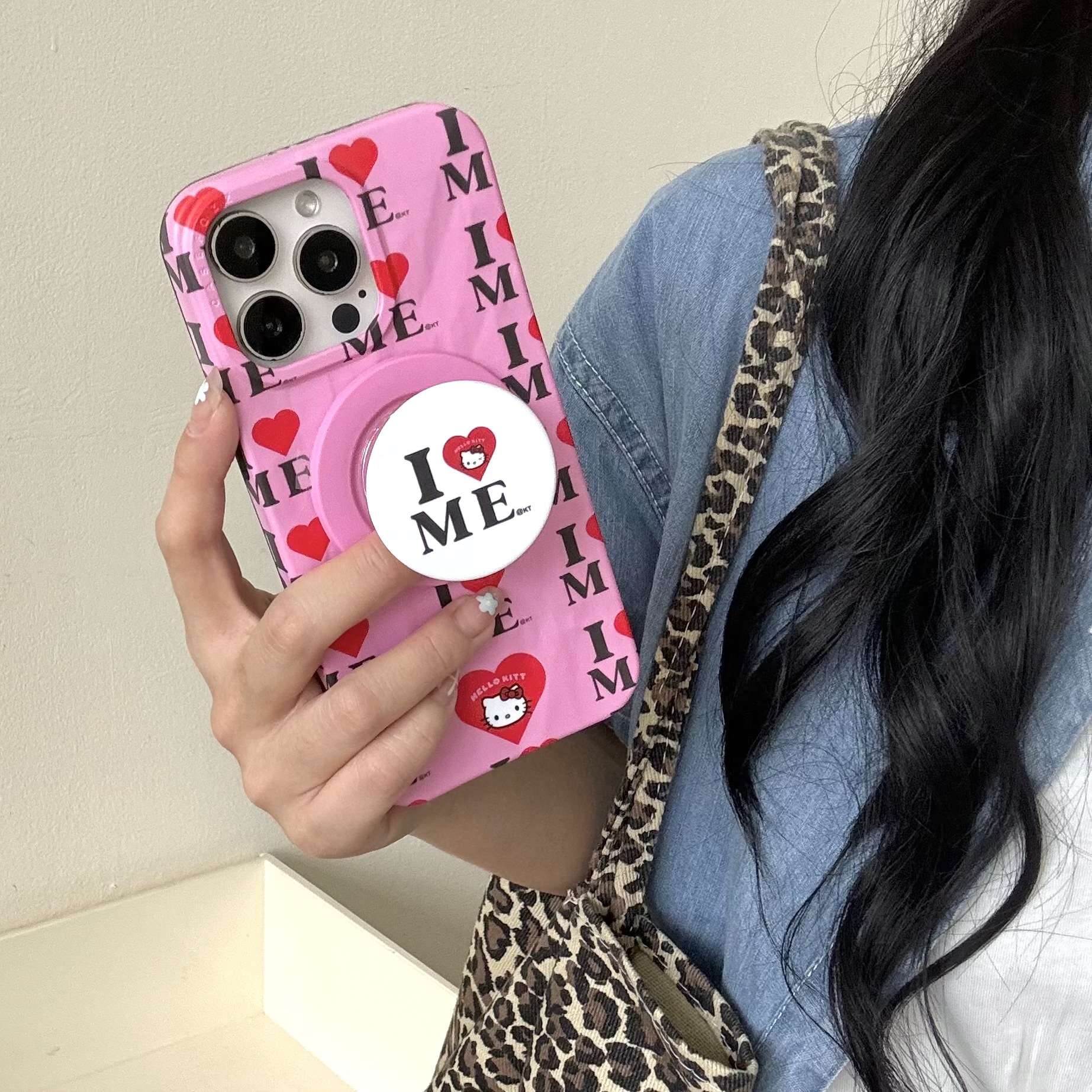 Ins base love KT cat apple 16ProMax funda para teléfono móvil 15Pro atracción magnética 14/13 celebridad neta 15PM