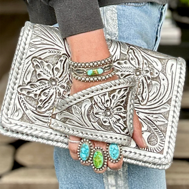 Silver Flower Dance Western Style Handbag Retro Style Pu Silver Embossed Large Capacity Banquet Bag European and American Clutch Bag Trendy