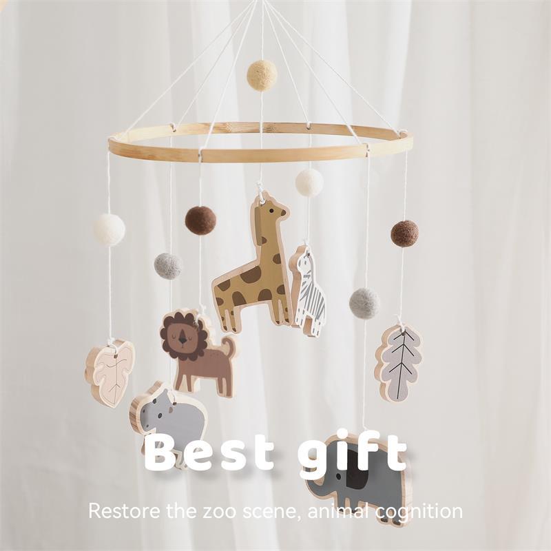 ins Famous baby wooden  animal Wind chime lion Bed bell Children&#39;s Room decorate Giraffe Leaf Pendant Bed bell