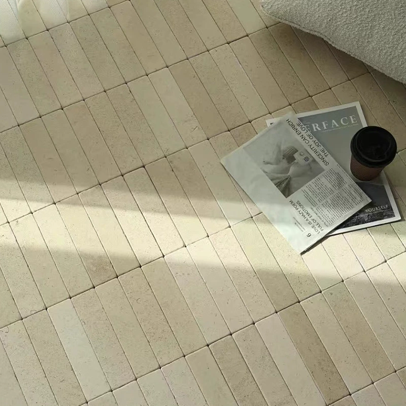 Бежевые плитки из известняка в виде длинных полос, натуральный камень, травертин, плитка для стен, напольная плитка, плитка для вилл, травертиновая плитка для внутренних стен.