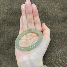 ��Ȼ���������C�½�С���A�l��ˮ�G���������C��Ů��r����ʯ���