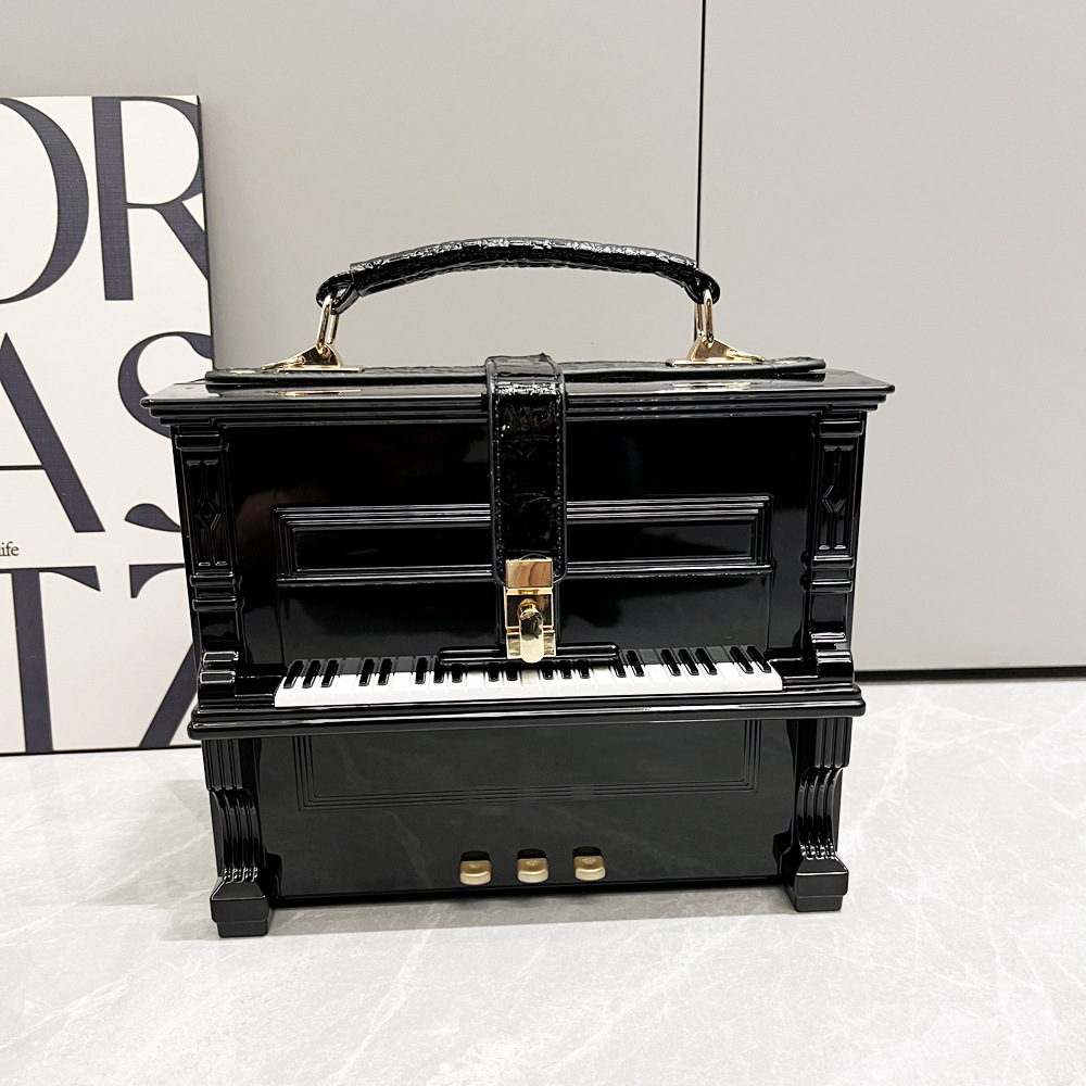 Elegant Style Square Shape Women's All Seasons Arylic Cartoon Elegant Square Lock Clasp Handbag