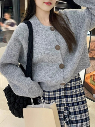设计感纯色秋冬季新款 针织毛衣女士外套 圆领休闲慵懒风宽松开衫|undefined