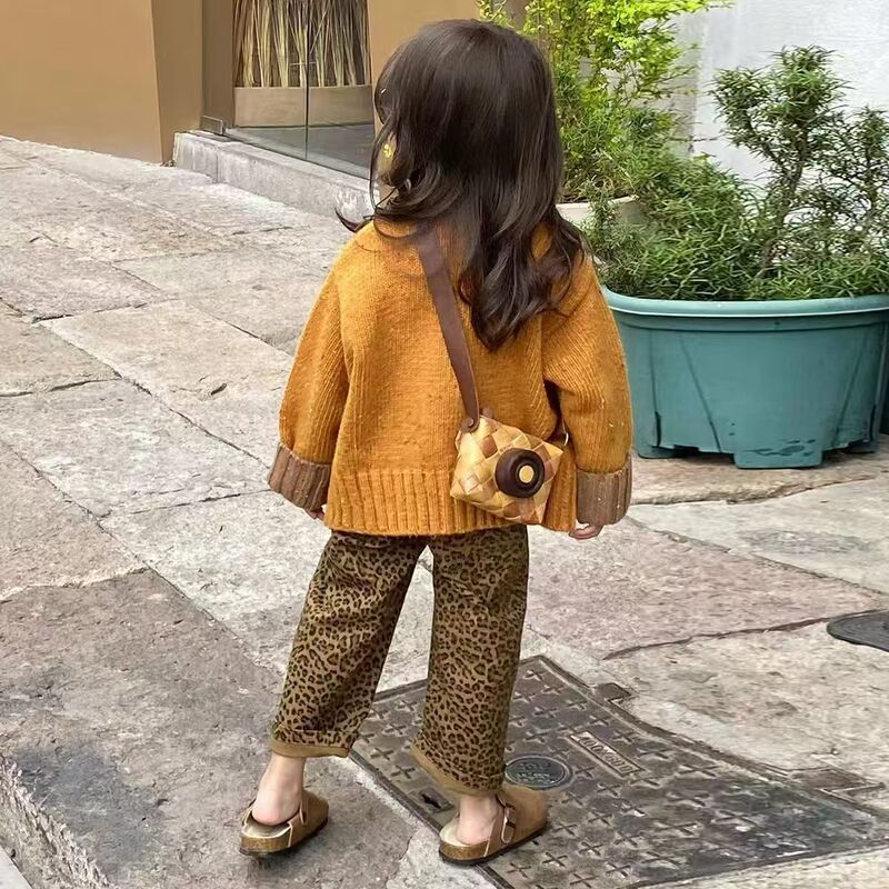 韩版女童2025秋冬新款慵懒风桔黄拼色针织开衫中大童豹纹阔腿裤子|undefined